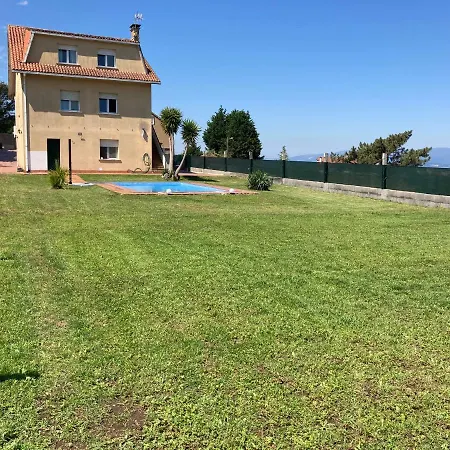Finca A Cubelina. Casa Con Piscina En La Ria De Arousa
