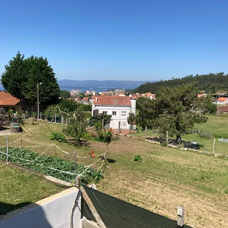 Finca A Cubelina. Casa Con Piscina En La Ria De Arousa Holiday home