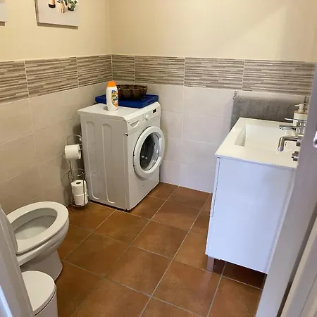 Holiday home Finca A Cubelina. Casa Con Piscina En La Ria De Arousa Vilagarcia de Arousa